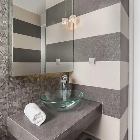 47 Luxury Suites Athen Exterior foto