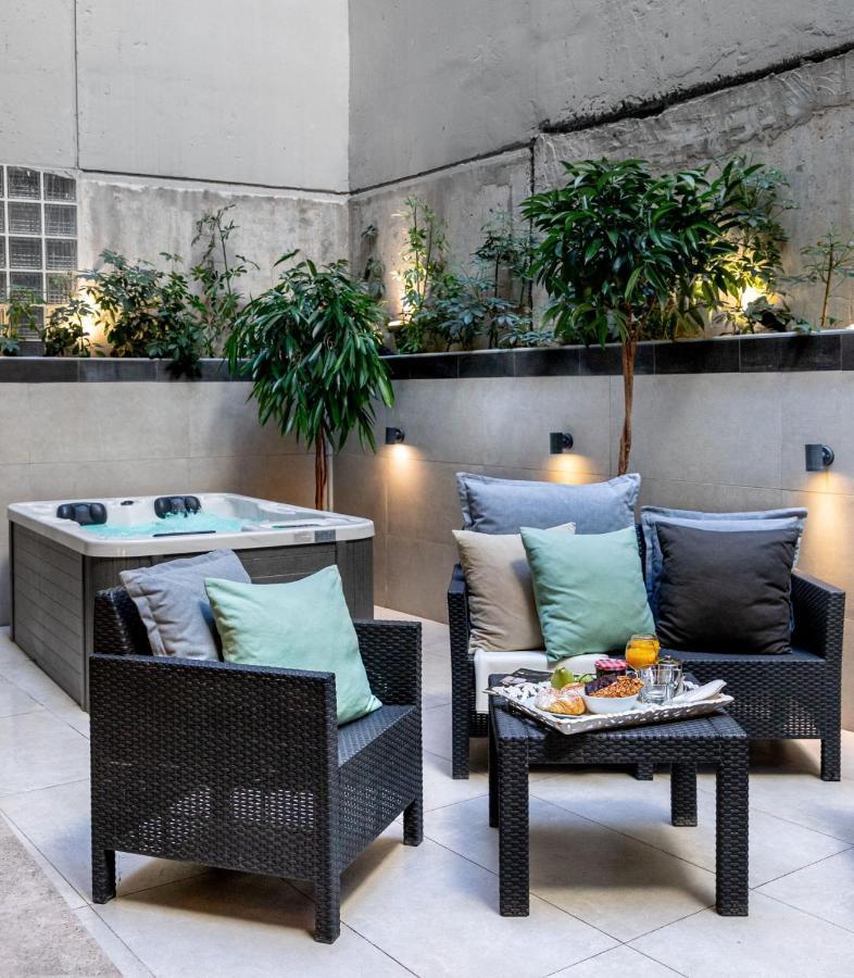 47 Luxury * Athens