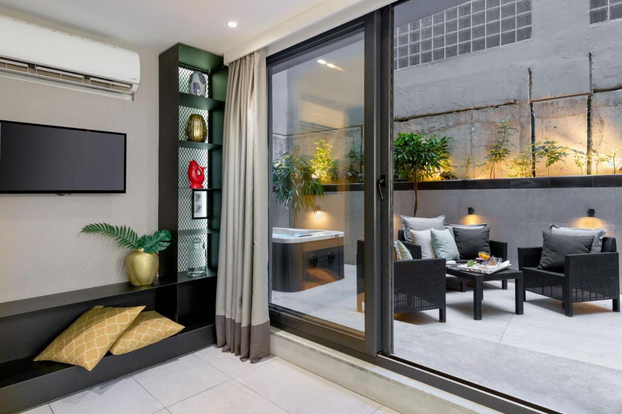 47 Luxury Apartment