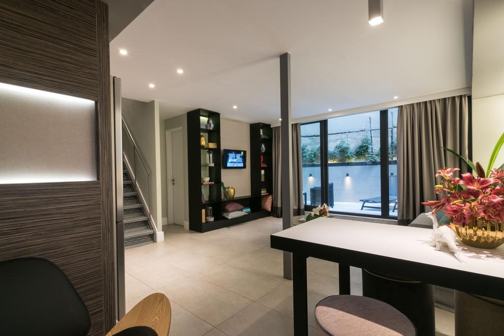 47 Luxury Athens