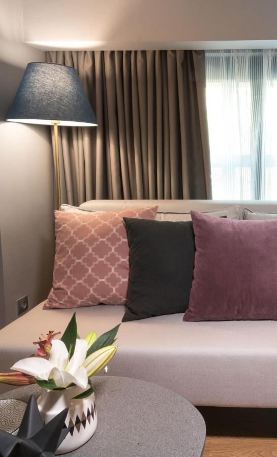 47 Luxury * Athen